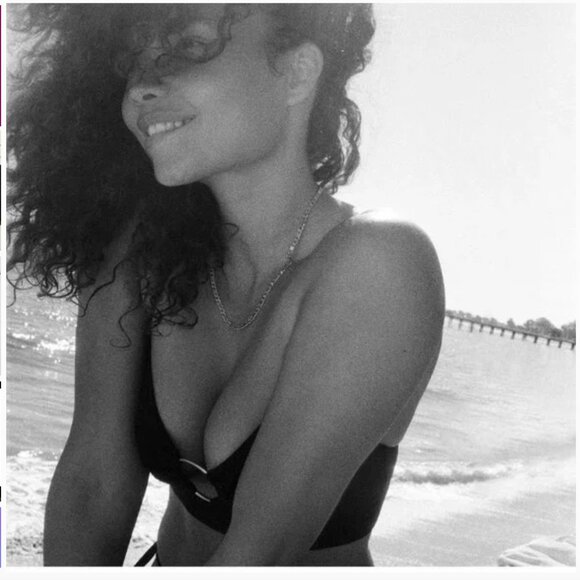 Vitamin A Swim KARA Bikini Top Black Sz 6 - Picture 5 of 10